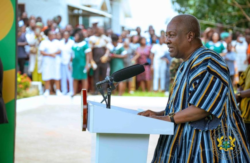 Mahama in Dodowa